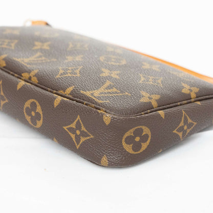 LOUIS VUITTON Monogram Pochette Accessory Handbag M51980