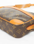 LOUIS VUITTON Monogram Trocadero23 Shoulder Bag