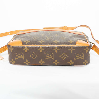 LOUIS VUITTON Monogram Trocadero23 Shoulder Bag