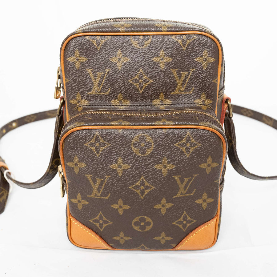 LOUIS VUITTON Monogram Amazone Shoulder Bag