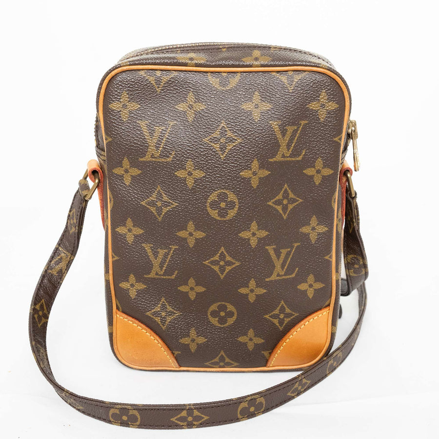 LOUIS VUITTON Monogram Amazone Shoulder Bag