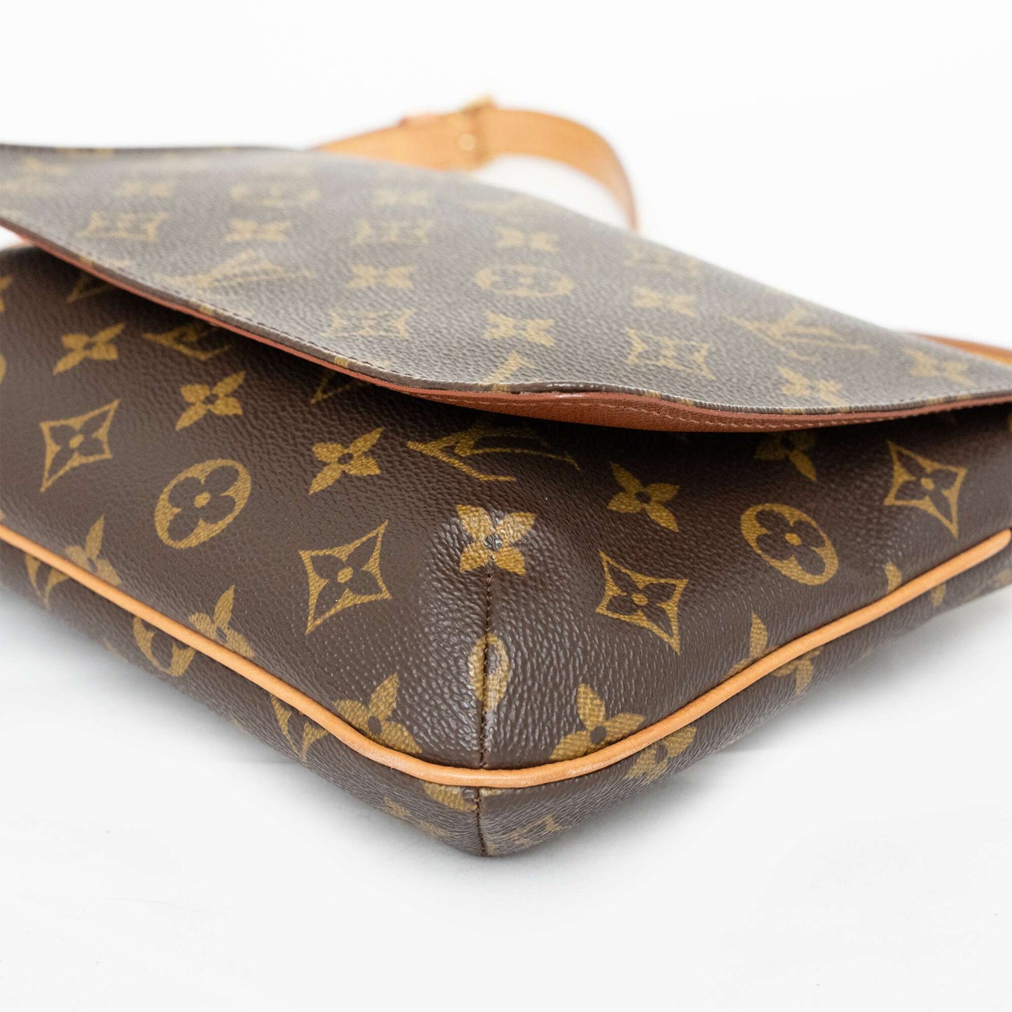 LOUIS VUITTON Monogram Musette Tango Shoulder Bag  M51257