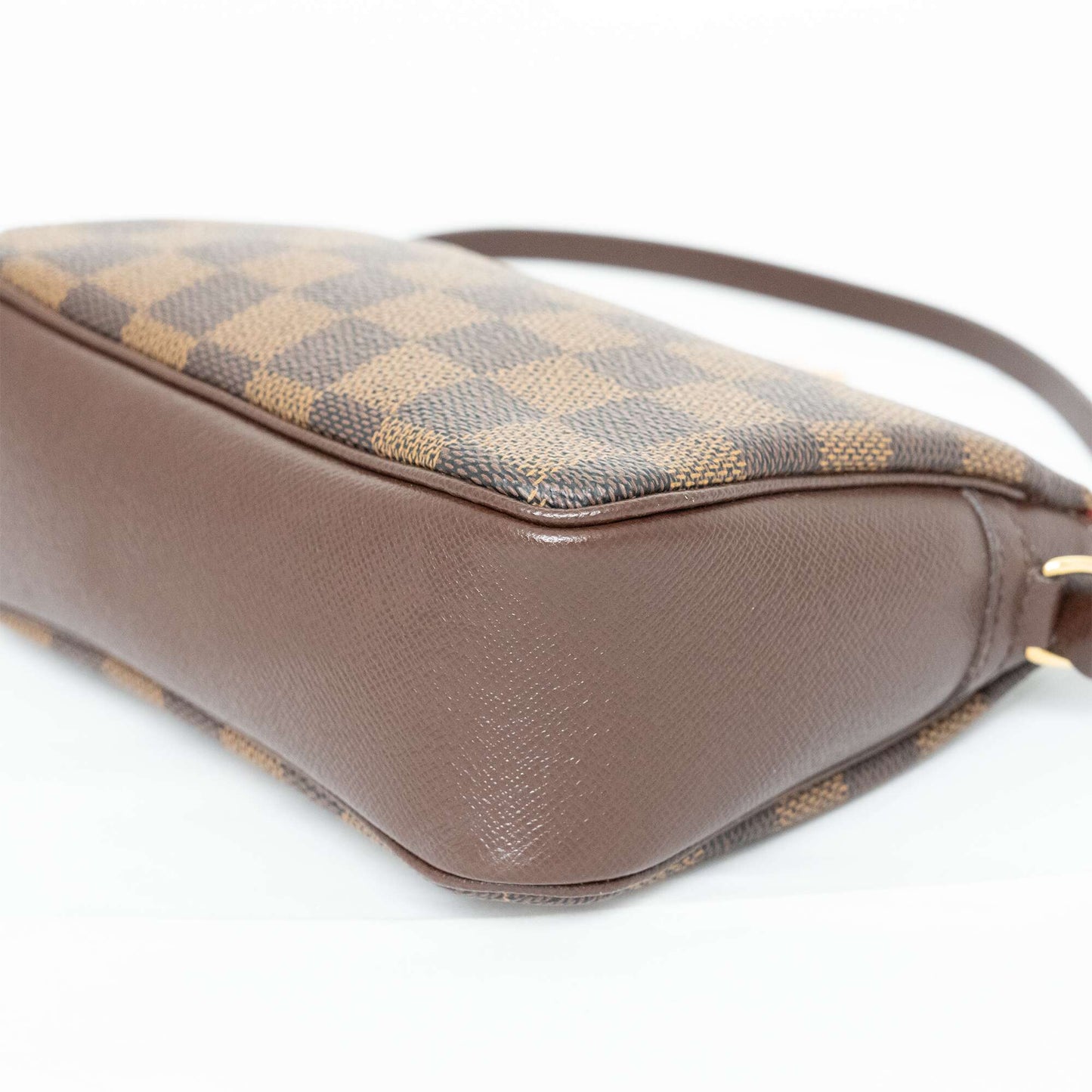 LOUIS VUITTON Damier True Makeup Shoulder Bag