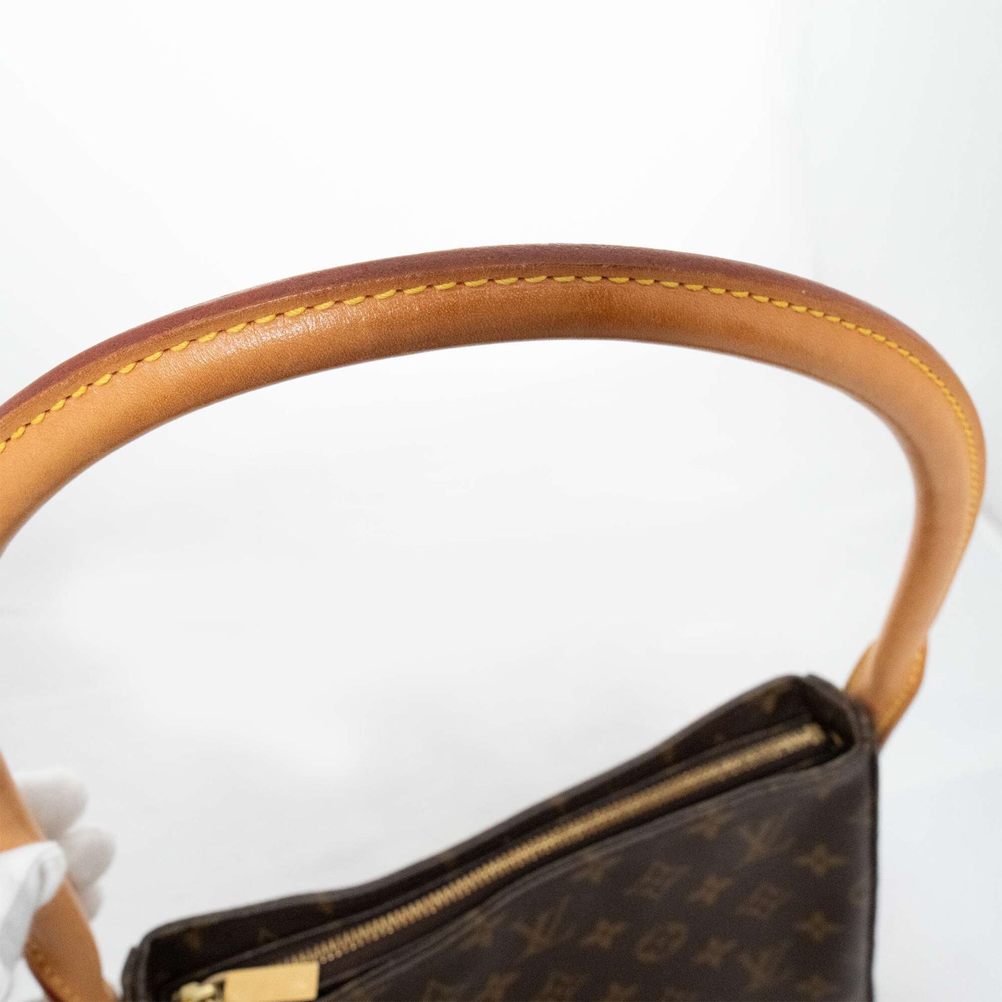 LOUIS VUITTON Monogram LoopingMM Canvas Shoulder Bag M51146