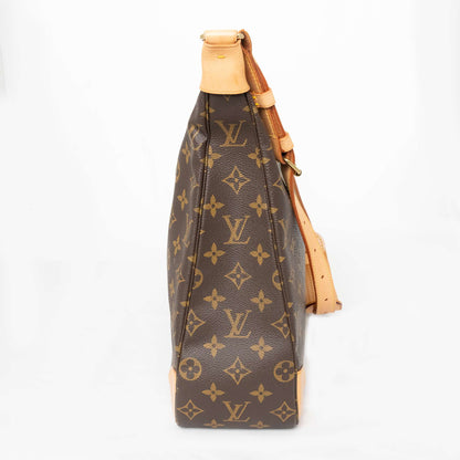 LOUIS VUITTON Monogram BoulogneGM35 Shoulder Bag M51260