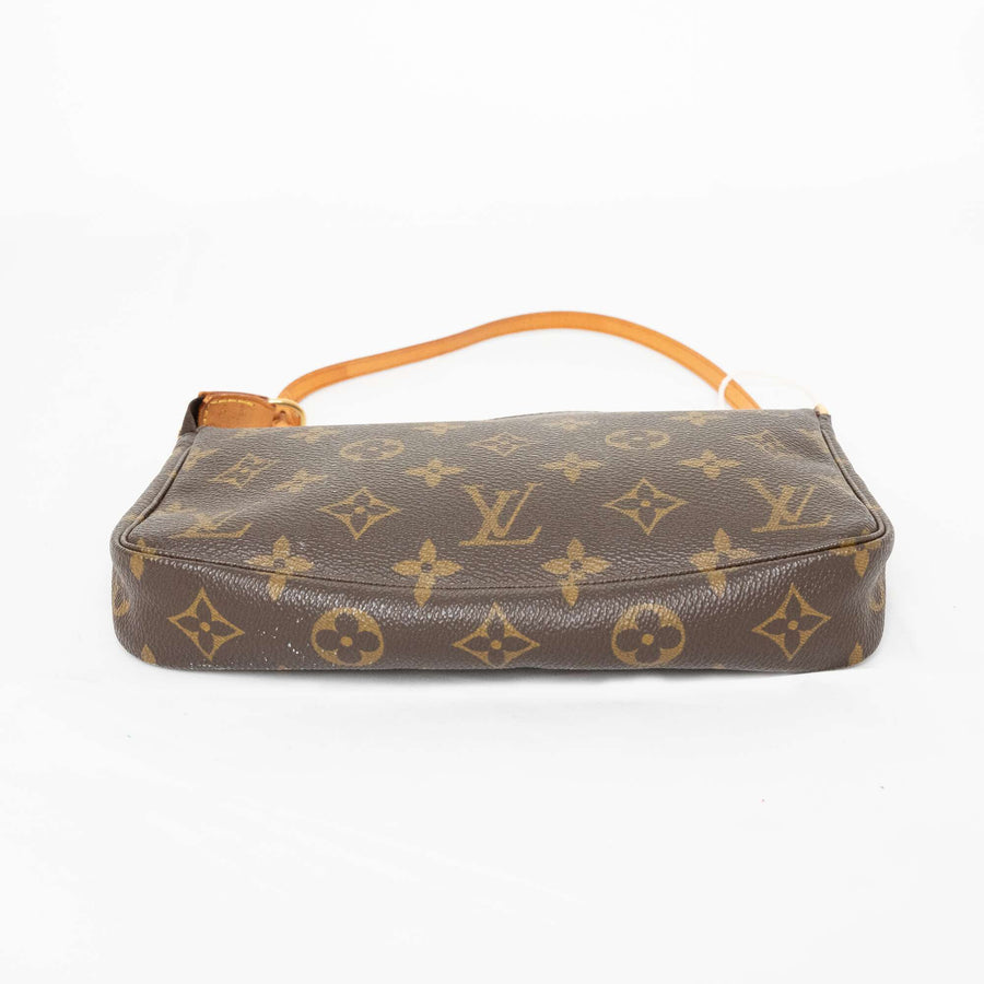 LOUIS VUITTON Monogram Pouch/Handbag M51980