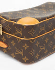 LOUIS VUITTON Monogram Nil Shoulder Bag