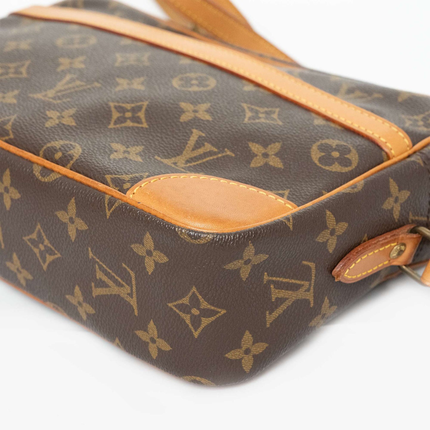 LOUIS VUITTON Monogram Trocadero27 Shoulder Bag  M51274