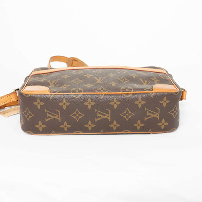 LOUIS VUITTON Monogram Trocadero27 Shoulder Bag  M51274