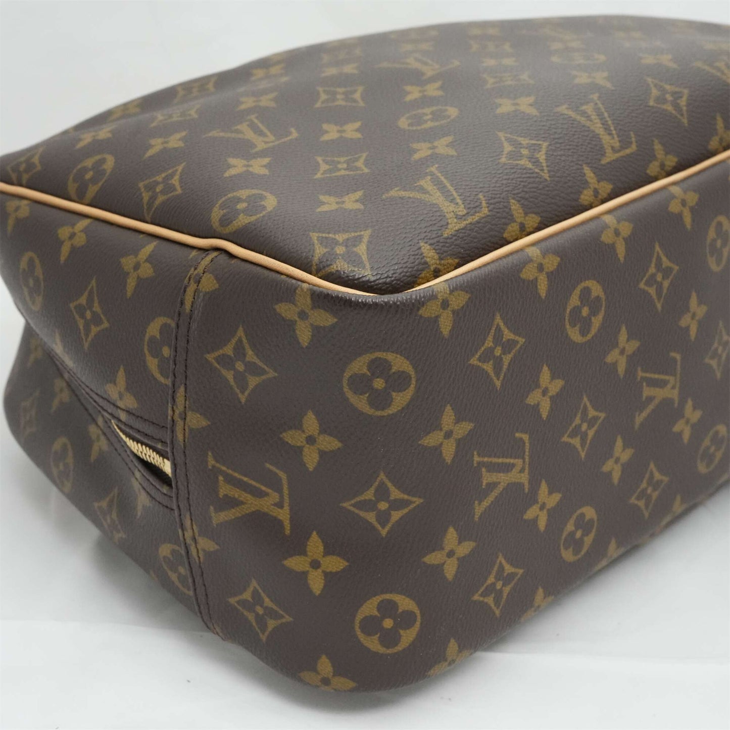 LOUIS VUITTON Monogram Doville Handbag M47270